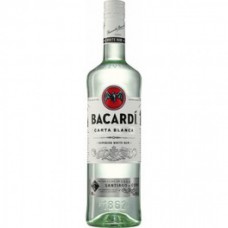 Ром Bacardi Blanco  1 л